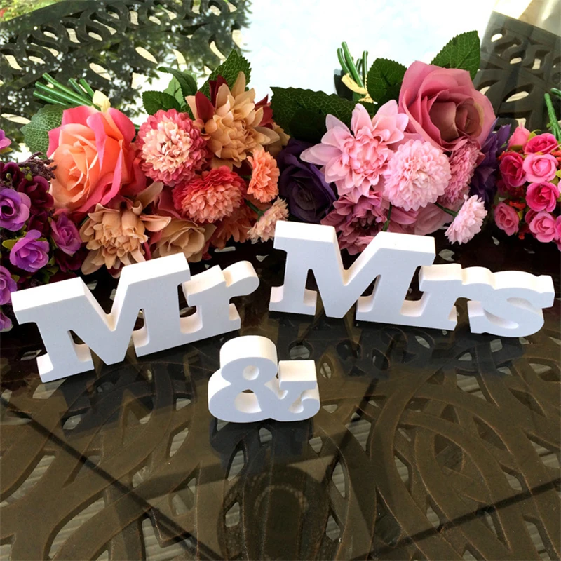 Wedding Decoration Mr & Mrs White Wooden Letters Sign For Sweetheart Table Decor Dropshipping