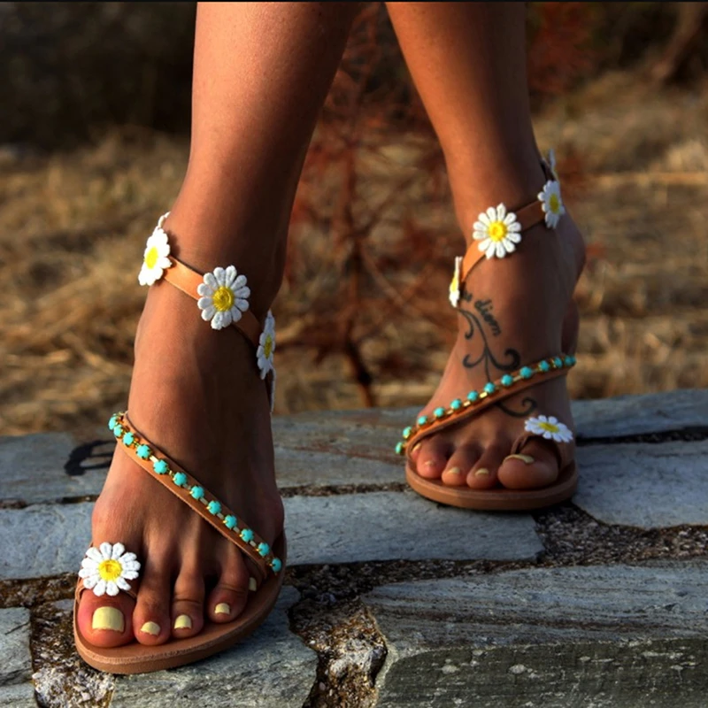 Summer Shoes Woman Gladiator Sandals Women Shoes Flat Fashion Weet Flowers Boho Beach Sandals Ladies 2021