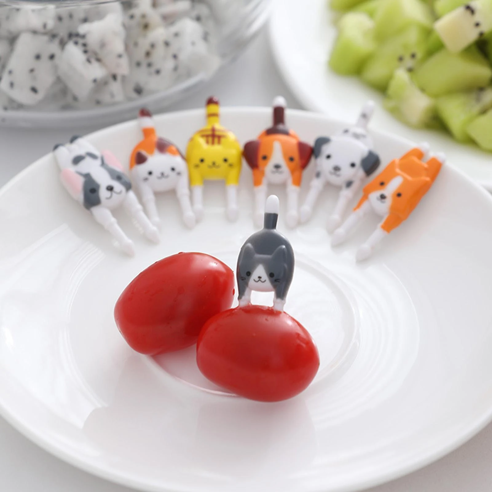 7Pcs Cute Mini Animal Cartoon Food Picks Children Snack Cake Dessert Food Fruit Forks Lunch Bento Accessories Party Decor