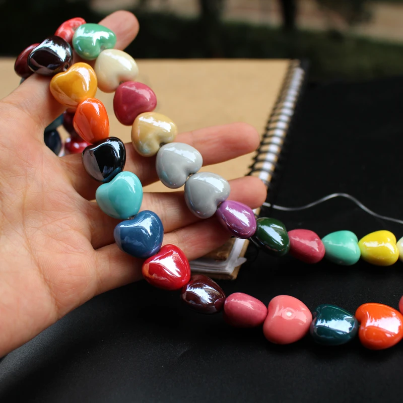 20Pieces 17mm*15mm*11.5mm Simply Heart Shape Beads Ceramic Beads  Multi-color for Bracelet  jewelry making DIY Accessoires