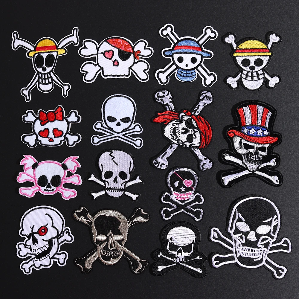 Hotsale Fashion Punk Skull Patches for clothing iron on Stickers Clothes Patch Badges DIY Jacket Jeans Embroidery Parches