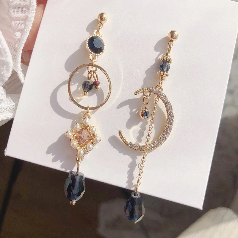New 2020 sweet shiny crystal geometric circular Drop earrings long asymmetric fine Moon modelling fashion Women earrings
