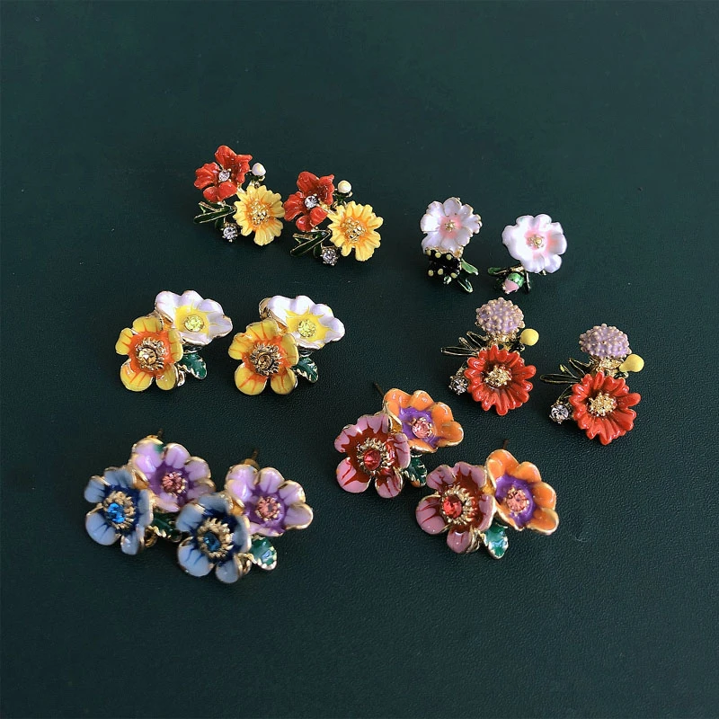 Morkopela Rhinestone Decor Flower Design Stud Earrings Enamel Flower Fashion Elegant Earrings Jewelry For Woman dropshipping