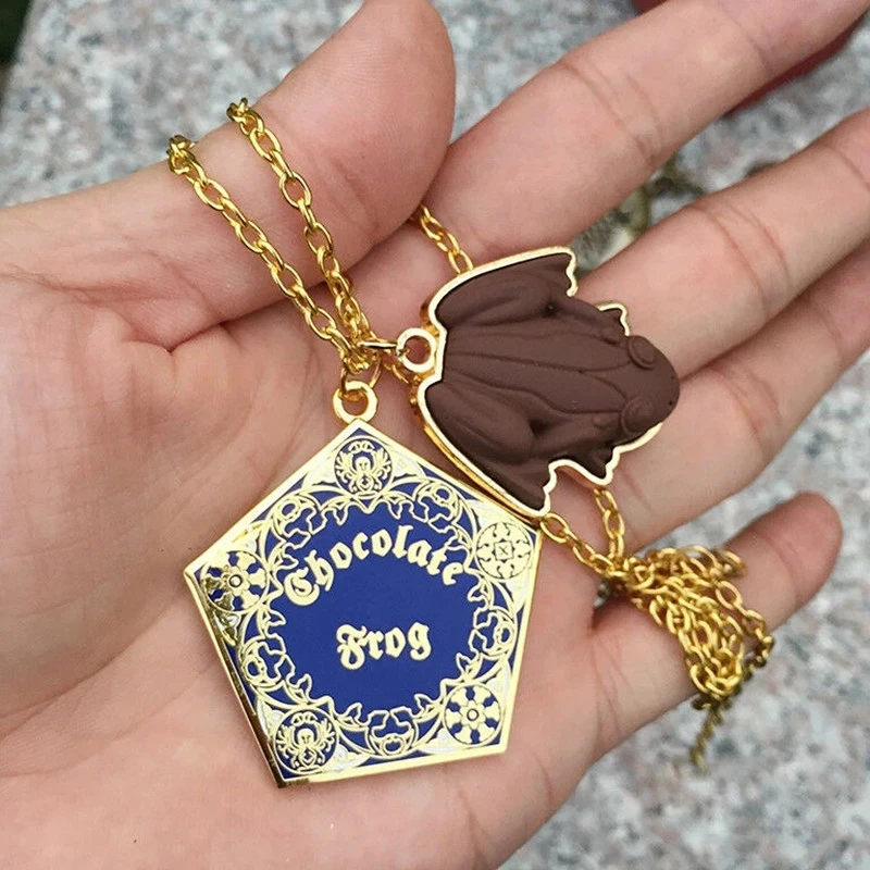 Fantastic Beasts Chocolate Frog Gold Metal Pendant Keychain Necklace Magic  School Keyring Chain Ornament Cosplay Jewelry