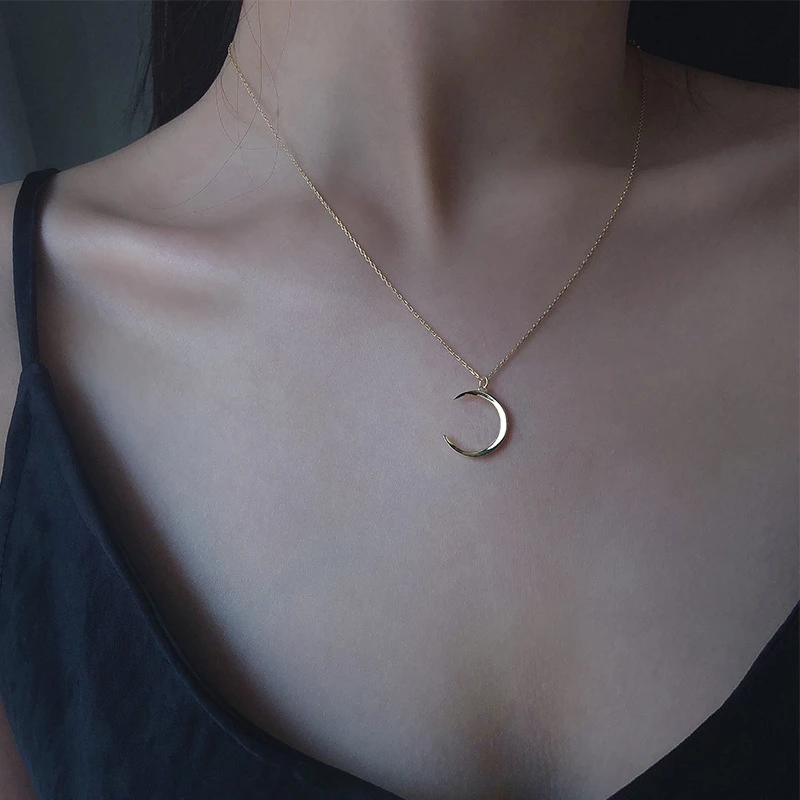 Hot Sale Delicate Fashion 925 Sterling Silver Curved Moon Pendants Necklaces Gifts Cute Romantic For Women Birthday Jewelry