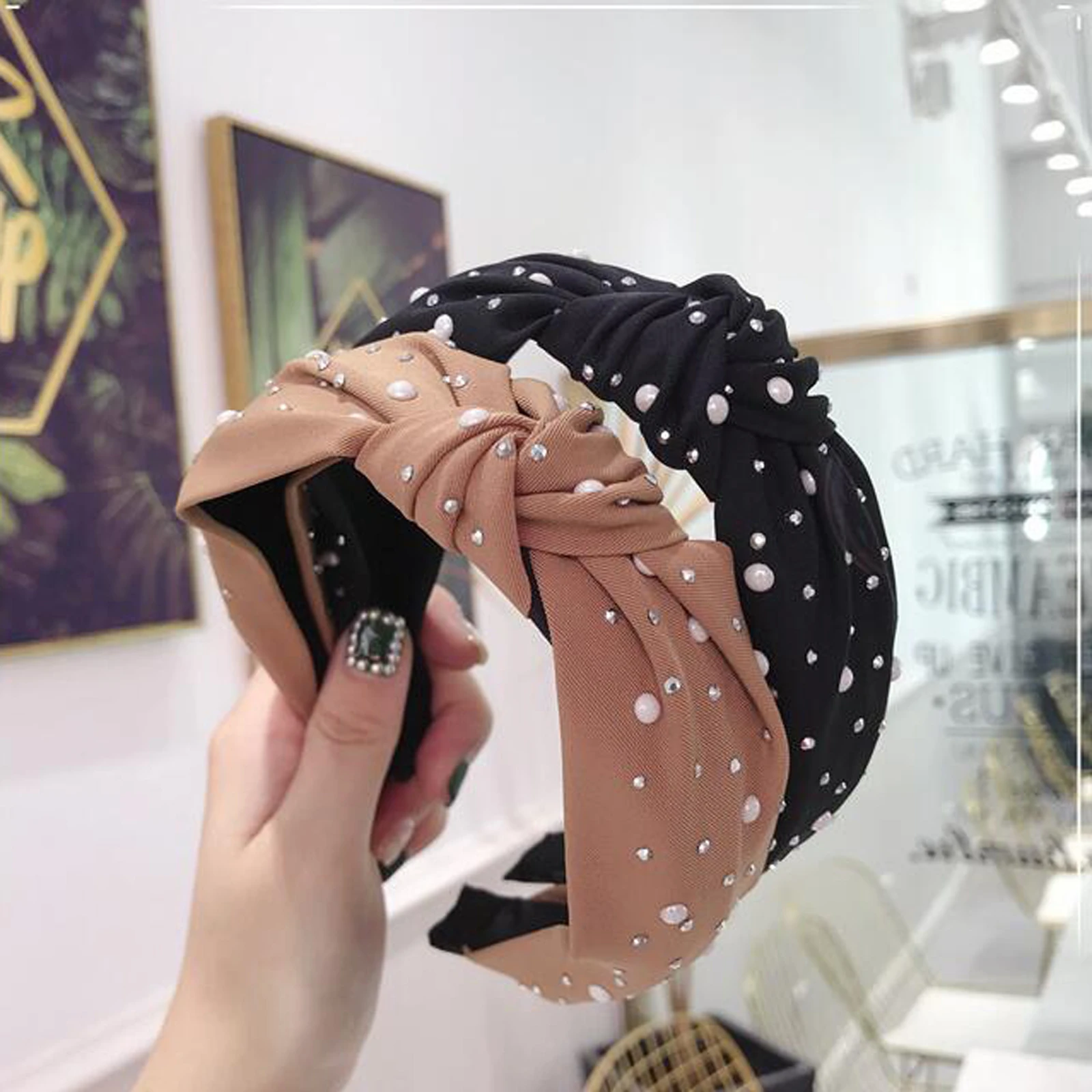 New 2019 Fashion Girls Headband Handmade Shining Pearls Rhinestone Ornament Hairband Women Middle Knot Turban Hair Accessories