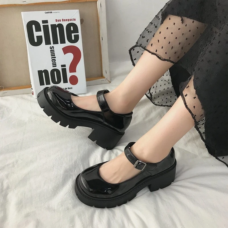 Shoes Lolita Shoes Women Japanese Style Mary Jane Shoes Women Vintage Girls High Heel Platform Shoes College Student Big Size 39