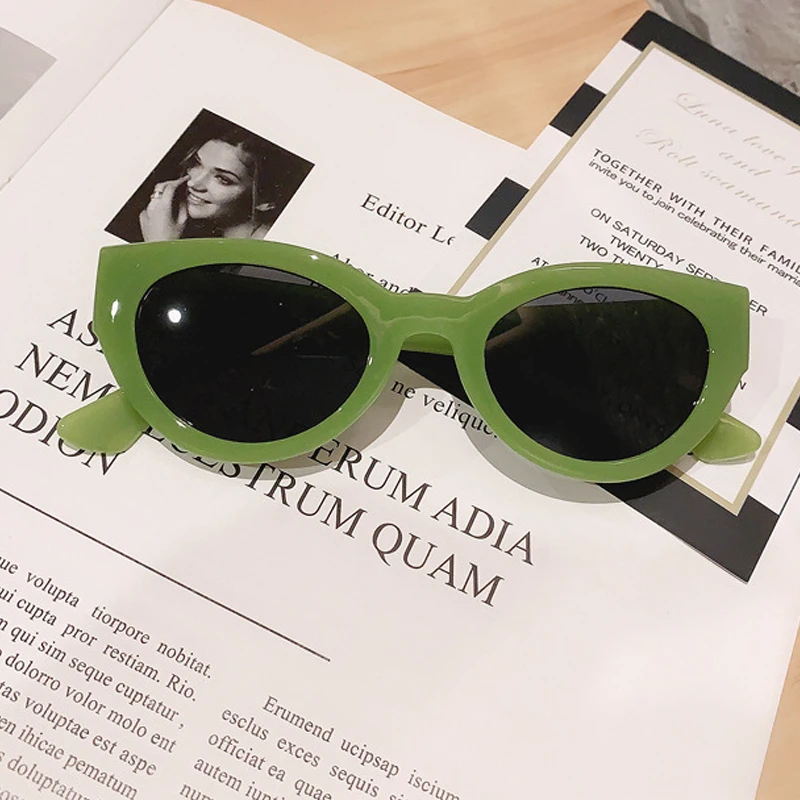 2020 New Fashion Small Round Cat Eye Sunglasses For Women Vintage Green Black Gradient Sun Glasses Female Uv400 Chic Shades Men