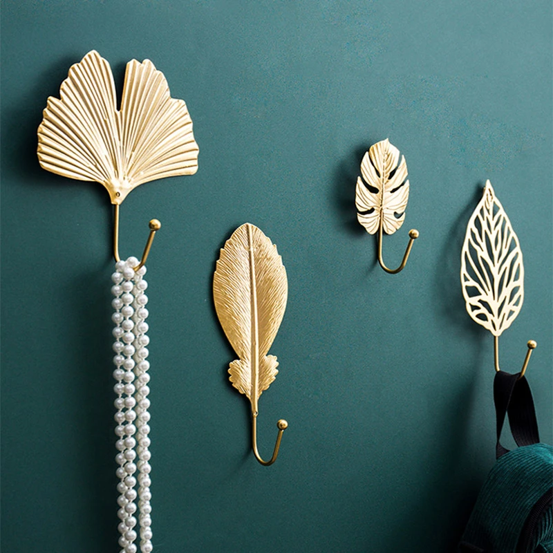 Creative Leaf Shape Mini Hook Green Gold Punch-free Coat Hook Pendant Non-hole Wall Hanging Decoration Tool Key Holder Wall Hook