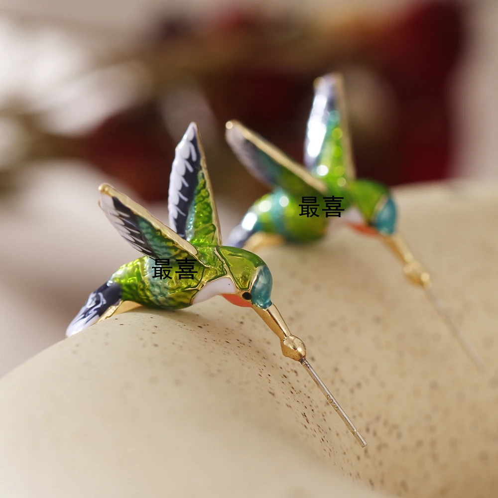 New style flying hummingbird painting oil earrings fashion animal jewelry cute female earrings