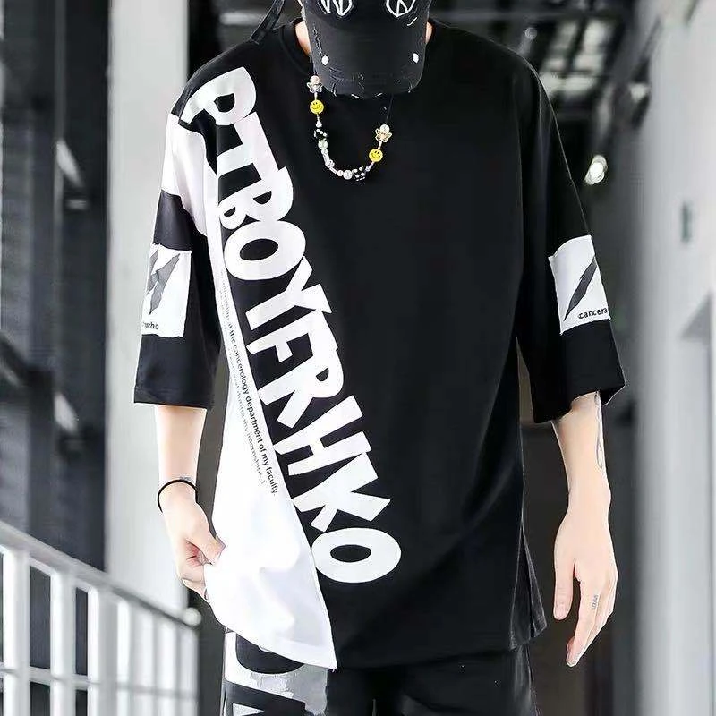 Hip hop fashion men's loose and trendy half sleeve T-shirt in summer 2020