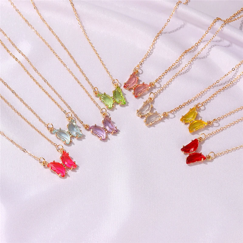 Cute Butterfly Pendant Necklace for Women Cocktail Party Statement Necklace Street Style Korean Fashion Necklace Jewelry Gifts