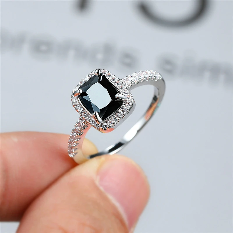 Vintage Female Crystal Black Stone Ring Silver Color Thin Wedding Rings For Women Trendy Square Zircon Engagement Ring