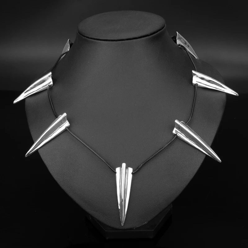 Men's Necklace Trinket Movie Jewelry Superhero Black Panther Necklaces Wakanda King T'Challa Cosplay Jewelry Gift