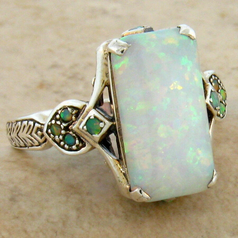 2021 New Geometric Square Opal Stone Ring Queen Jewelry Antique Silver Color Green Beads White Stone Finger Rings