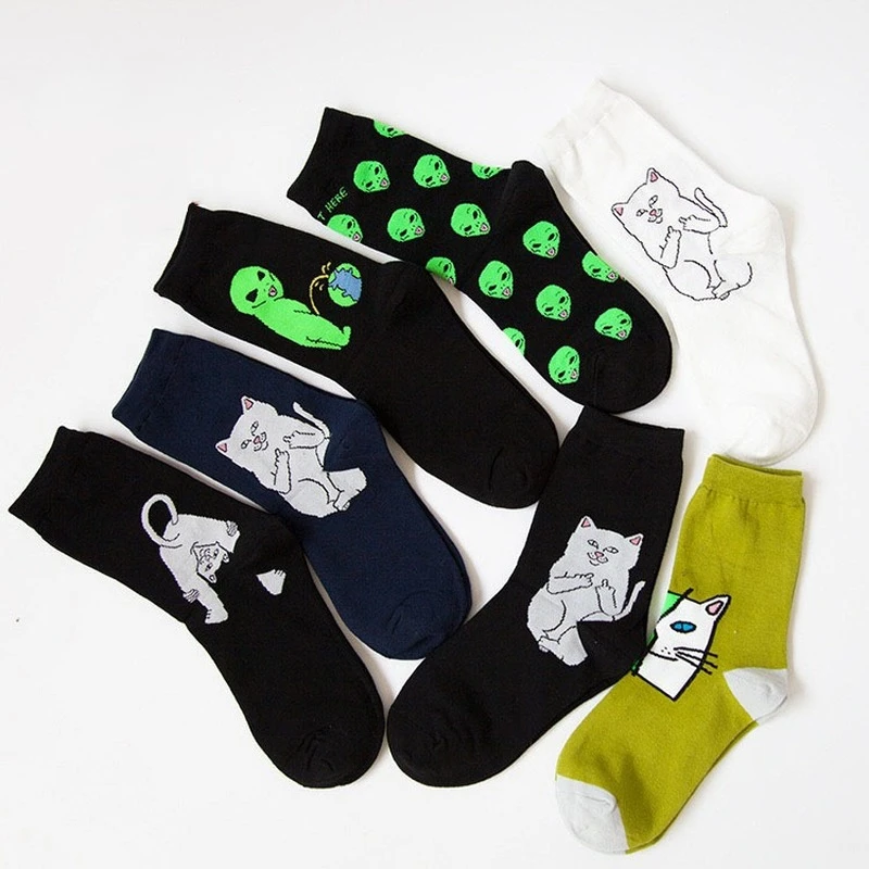 Fashion Street Art Funny Alien Planet Socks Personality Creative Funny Cartoon Cat Breathable Men Socks Happy Unisex Long Socks