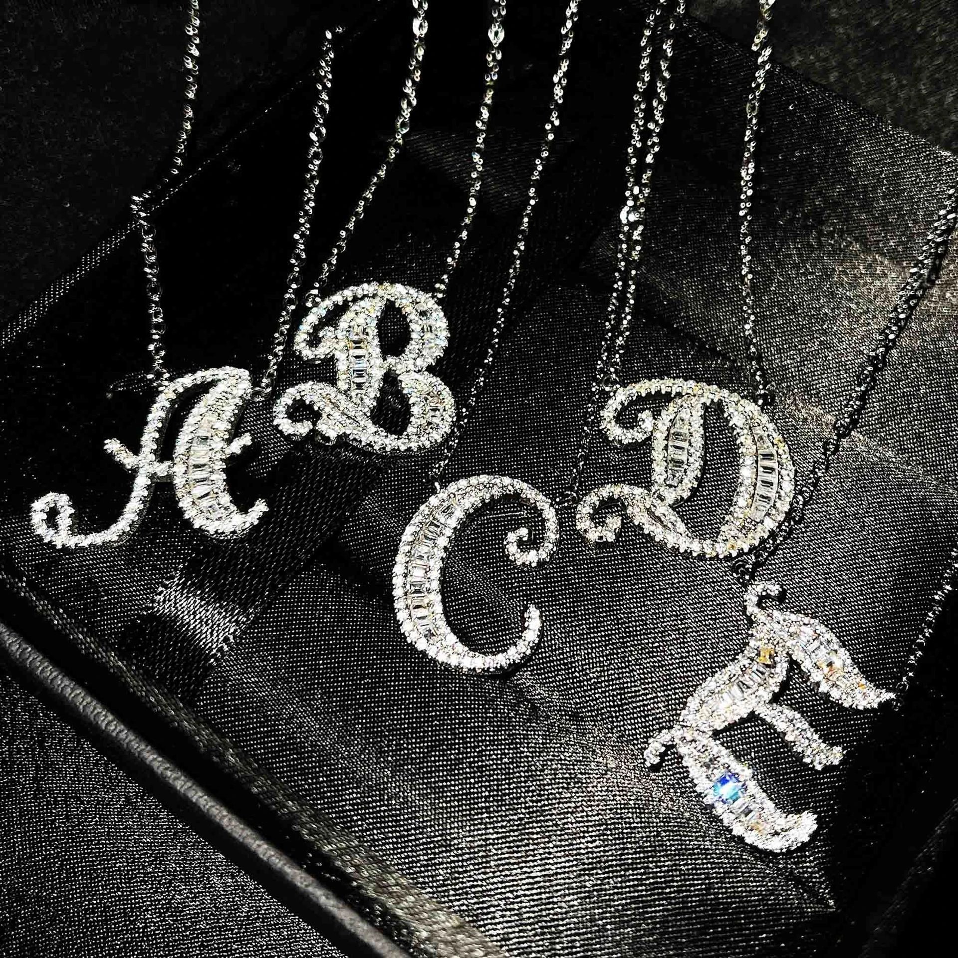 QTT Luxury 925 Sterling Silver Necklace Chains English Letter Alphabet Neck Pendants Women Dazzling CZ Necklace Party Jewelry