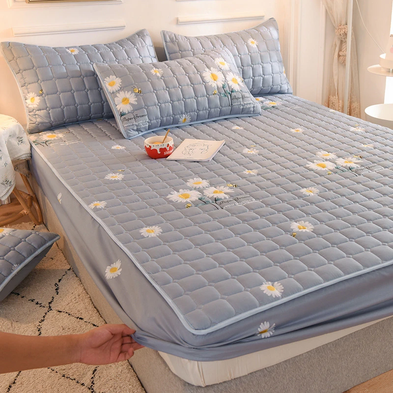 Thicken Quilted Mattress Cover King Queen Quilted Bed Fitted Bed Sheet Anti-Bacteria Mattress Topper Air-Permeable Bed Pad