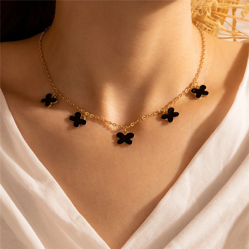 HuaTang Elegant Black Enamel Butterfly Pendant Necklace for Women Aesthetic Charming Clavicle Chain Choker Female Party Jewelry