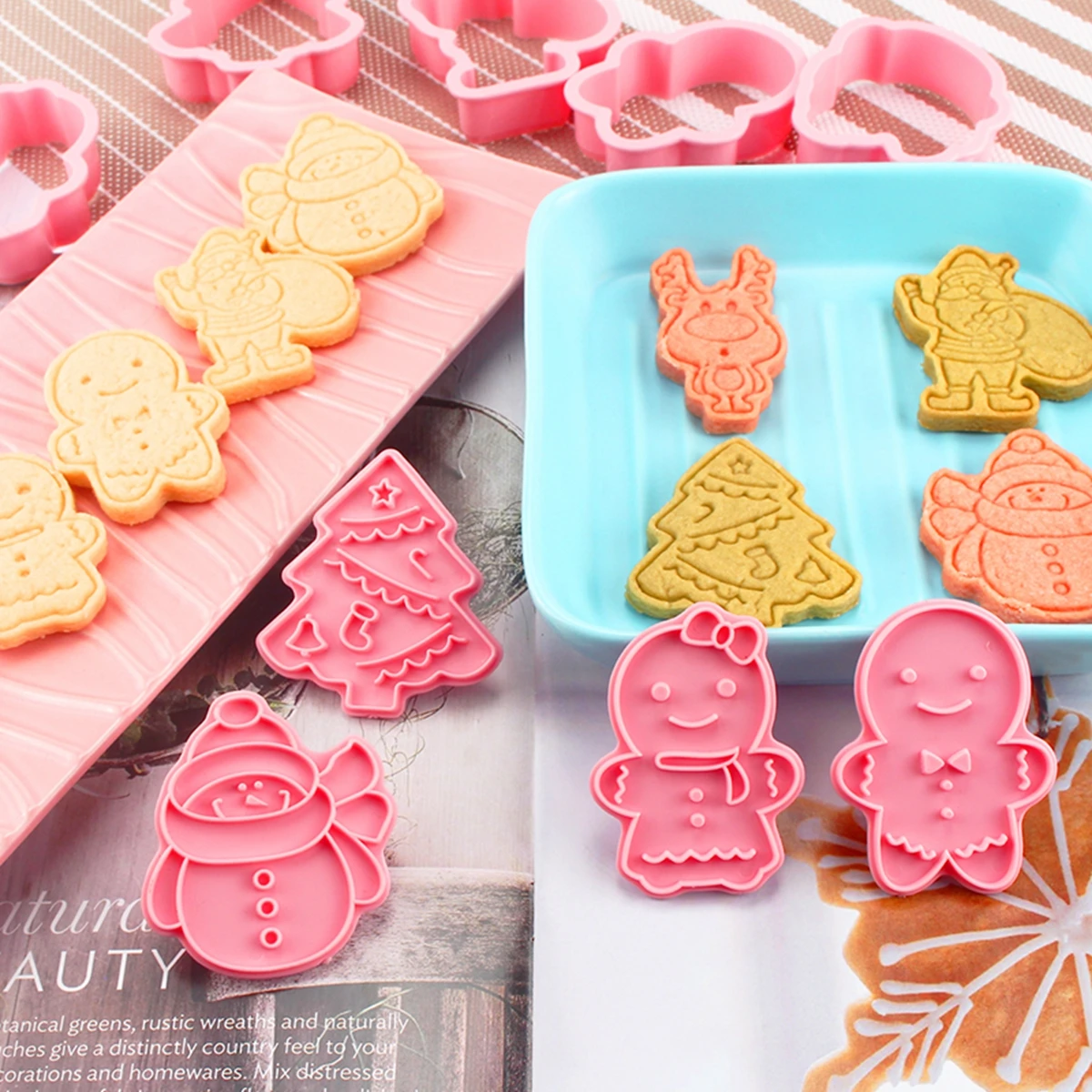 DIY 3D Christmas Cookie Cutters Cartoon Biscoito Mould Cookie Cutter Set ABS Christmas Baking Mould Cookie Decorating Tools