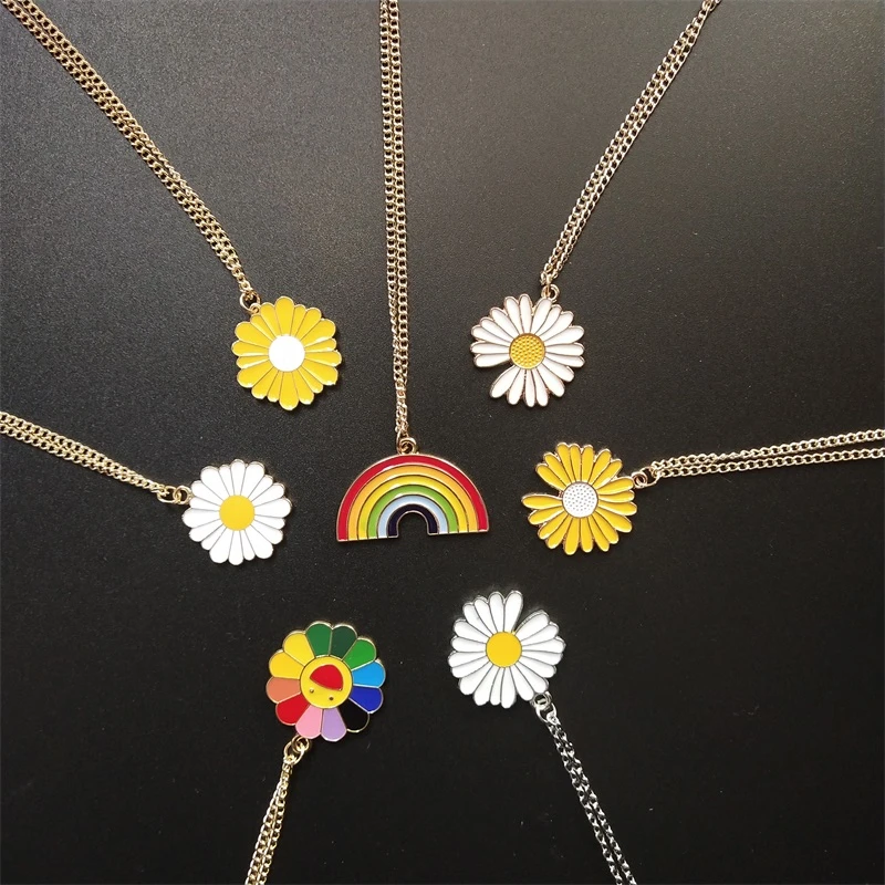 2020 New Fashion Sweet and Lovely Little Daisy flowers Rainbow Drop oil Pendant BFF Necklace Hot Best Friend Gift Jewelry Women