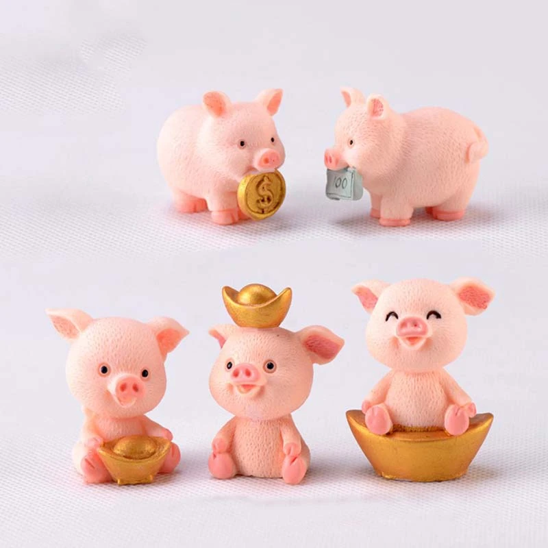 Cute Fortune Pig Resin Miniature Crafts Christmas Pendant Lucky Piggies Cake Topper Decoration DIY Micro Landscape New Year 2022