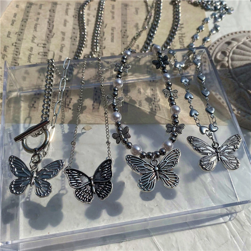 2021 Goth Harajuku Butterfly Pearl Beads Pendant Chain Choker Necklace For Women Egilr Friends Punk Animal Trendy Jewelry Gifts