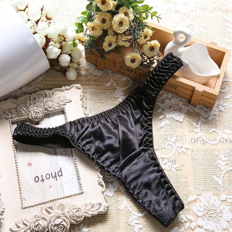 100% Silk Sexy Female Panties Smooth Soft Comfortable Underwear Fashion Pure Color Thongs Breathabke Briefs Elastic Underpants