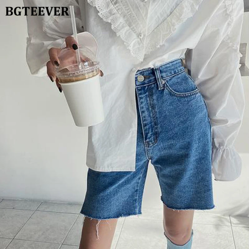 BGTEEVER Casual Summer Half Denim Shorts for Women High Waist Loose Pockets Female Straight Jeans Shorts 2021 Ladies Streetwear