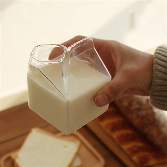 1 piece 250ML Half Pint Milk Carton Style Creative Mini Creamer Jug Glass Milk Mug