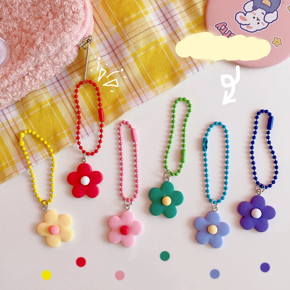 Kpop Cute Solid Color Rainbow Flower Keychain E-girl Fashion Student School Bag Pendant Car Key Chain Accesories Girls Kids Gift