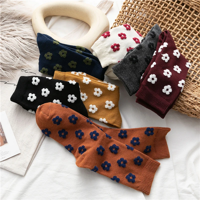 Cute Flowers Socks Cotton Women Harajuku Japanese Casual Winter Female Kawaii Girl Mid Tube Socks Vintage Floral Fashion Long