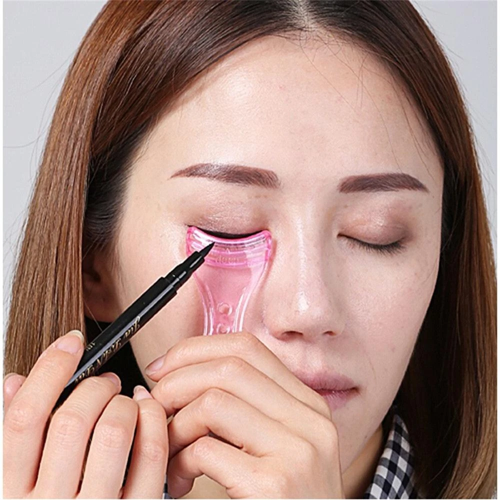 1 Pc 2020 Blue Pink Eyeliner Model Makeup Eye Helper Device Tool Draw Eye Liners Guide Card Mold Eyeliner Guide Eye Makeup Tool