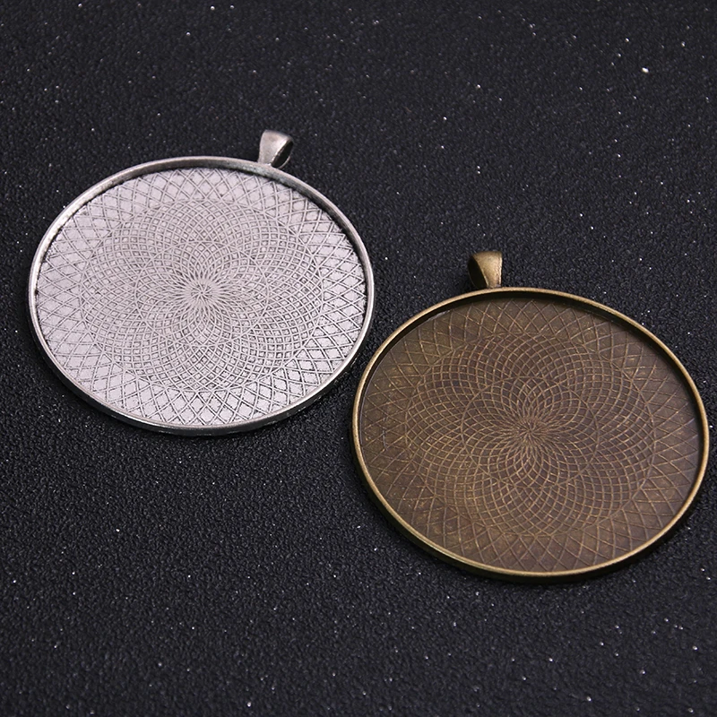 2pcs 45/50/58mm Inner Size 2 Colors Plated Classic Style Cabochon Base Setting Charms Pendant Tray