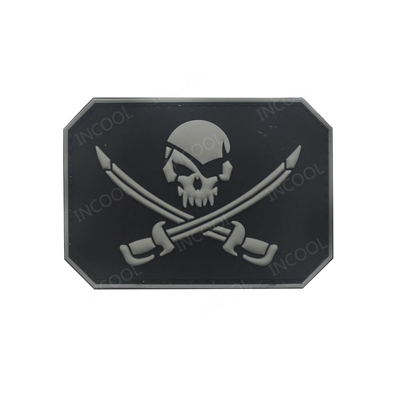 3D PVC Pirate Skull Patches Military Tactical Combat Patch Rubber Flag Biker Fastener Patches For Clothing Backpack Bags