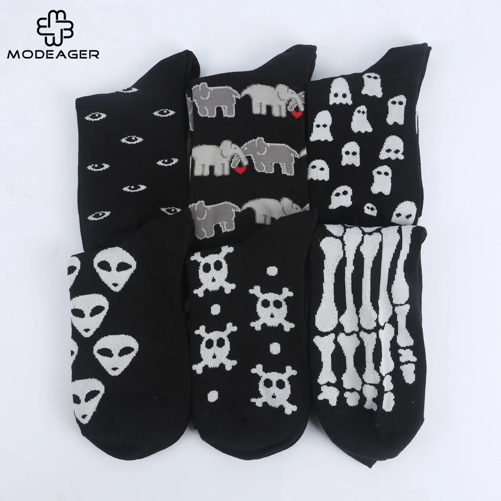Modeager Fashion Hip hop Black Color Skeleton Alien Halloween Cool Women Socks Cotton Soft Summer Thin Novelty Socks for Women