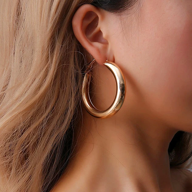 Personality 50 MM Big Gold Hoops Earrings Minimalist Thick Tube Round Circle Earrings For Women Zinc Alloy Trendy Hiphop Rock