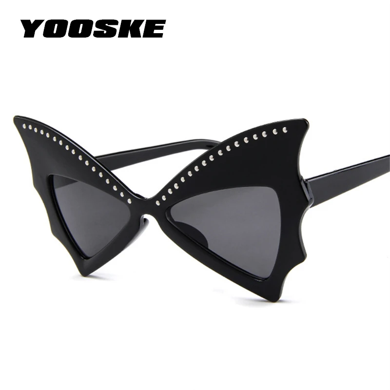 YOOSKE Oversize Sunglasses Women Bat Sharp Shades Sun glasses Rivet Big Frame Sunglass Personality Dance Party Glasses
