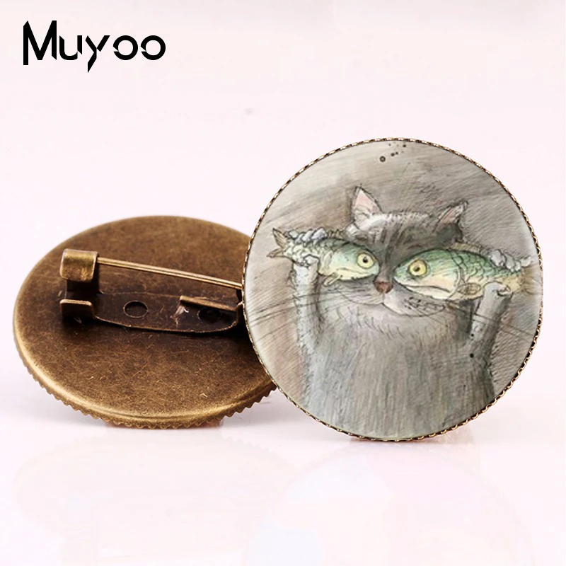 2017 New Style Cat And Fish Brooch pin Animal Photo Brooches Cartoon Painting Pins Gifts Women Bronze Jewelry Glass Round