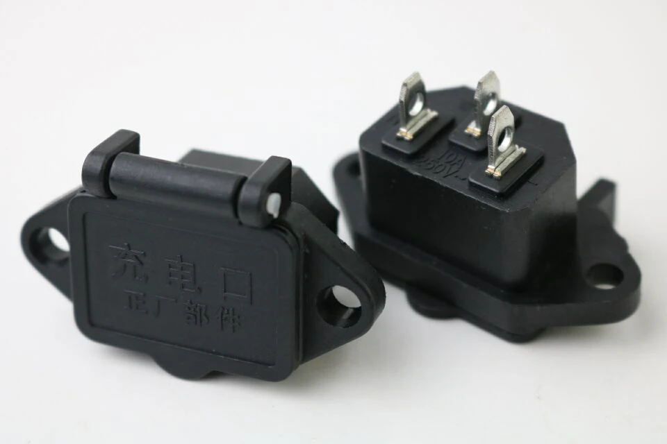 3P IEC 320 C14 Male Plug Panel Power Inlet Sockets Connectors AC 250V 10A