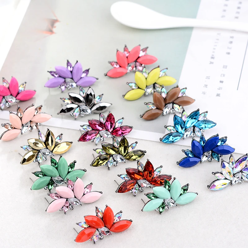Trendy Angel Wings Design Colorful Opal Stone Women Piercing Earrings Rhinestone Inlaid Crystal Stud Earrings Christmas Gift New