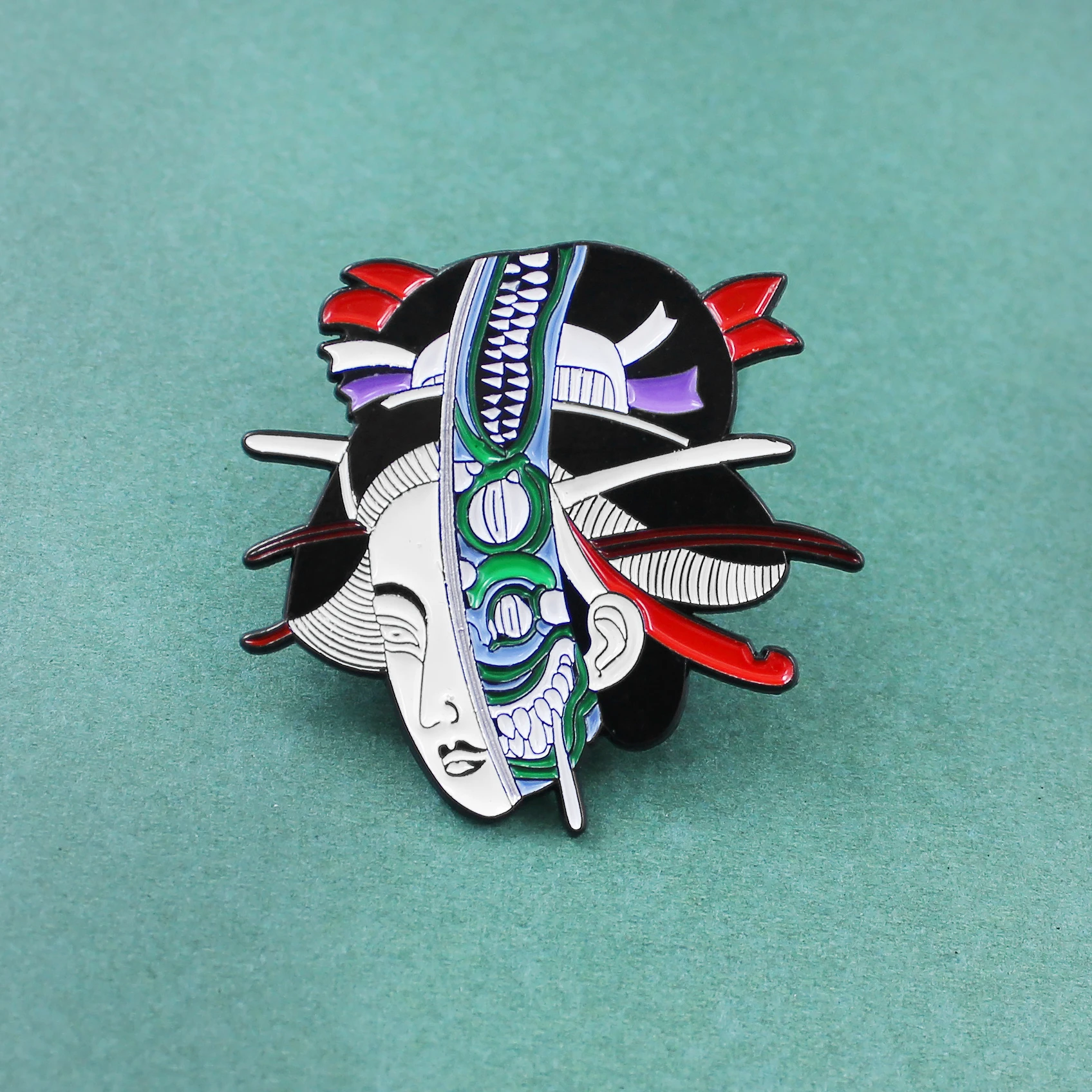 New Japanese Geisha Woman Brooch Horror Women Geisha skeleton mask Badge Retro Enamel pins Japan Ethnic Jewelry Accessories