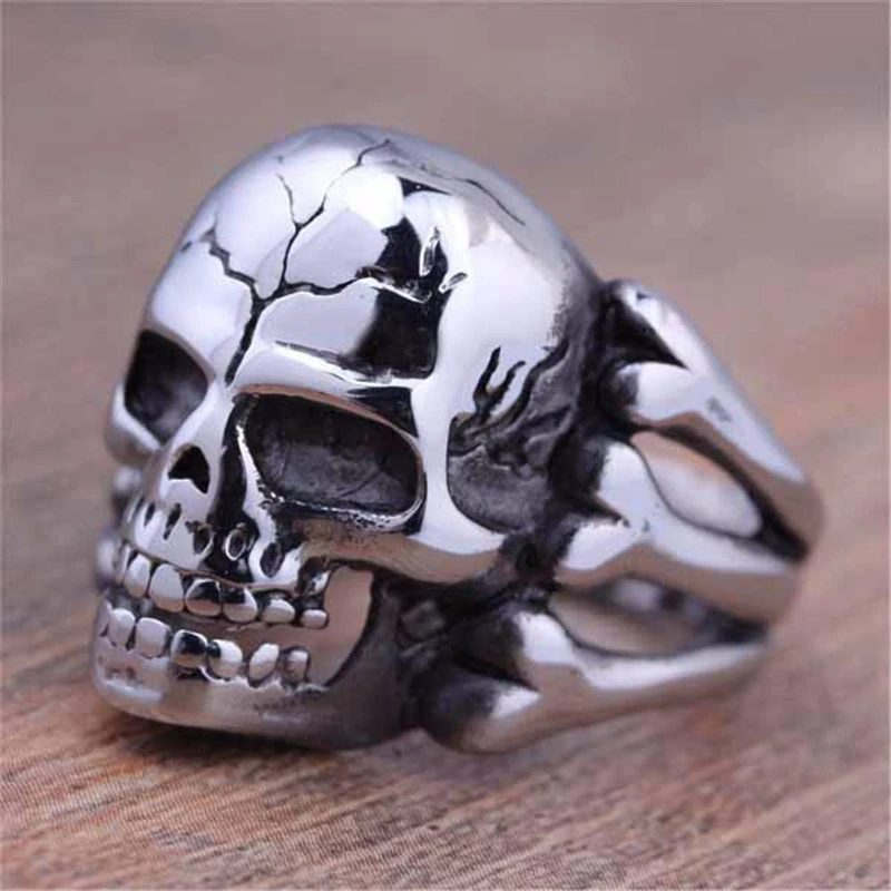 MANGOSKY Vintage Silver Black Tibetan Silver Skeleton Ring Retro Rock Punk Vampire Skull Ring Men Fashion Ring