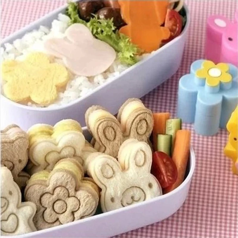 3pcs/set  Bear Flower Rabbit Sandwich Mold Cutter Bread Biscuits Embossed Device Cake Tools Rice Balls Lunch Mould E048