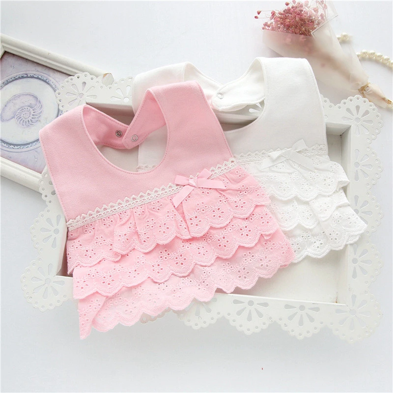Lawadka Baby Bibs Cute Cotton Lace Bow Princess Baby Towel Enfants Super Soft Baby Bib Clothing Accessories