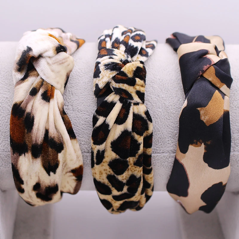 Bohemian Velvet Leopard Knot Hairband Ladies ethnic Geometric Leopard Pattern Knotted Hairband  customized Hair Accessories