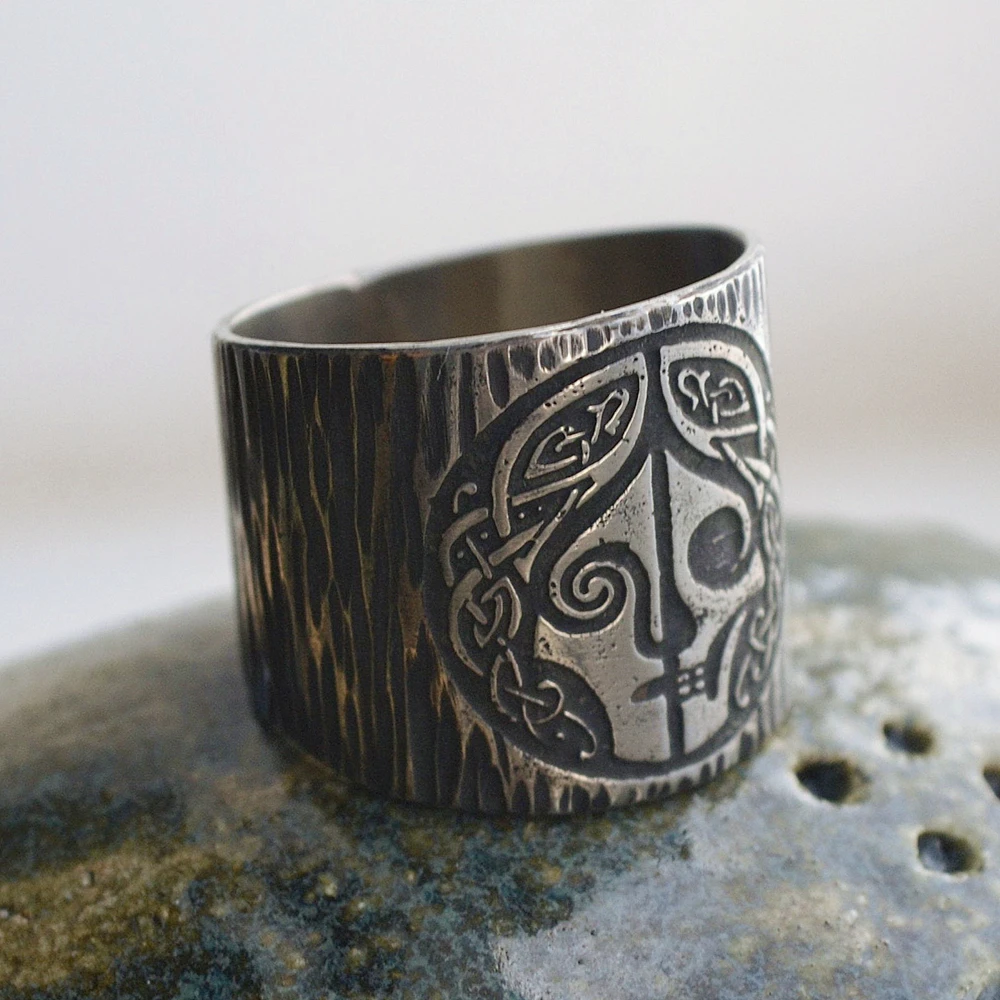 EYHIMD Norse Mythology Goddes Hel Ring Viking Hela Runes Stainless Steel Band Celtics Amulet Pagan Jewelry