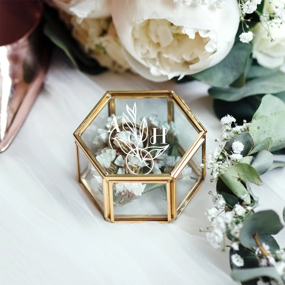 Custom Hexagonal Glass Ring Box Geometrical Clear Jewelry Storage Box Eternal Flower ring holder DIY Delicate Wedding Decoration