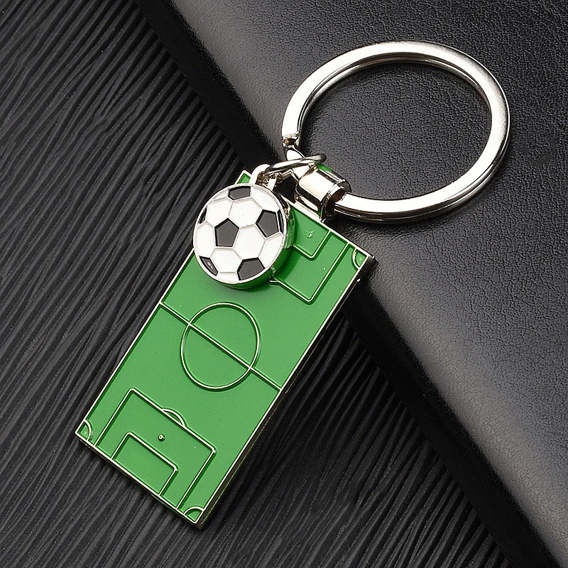 Men Football Field Soccer Key Chain Holder Playground Sports Souvenir Keyring Ornament Keychains Jewelry Football Fans Club Gift