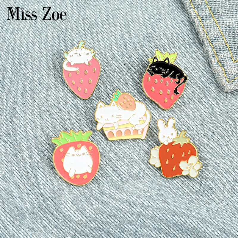 Sweet Strawberry Garden Enamel Pins Custom Cat Bunny Fruit Cake Brooches Shirt Lapel Badge Bag Cartoon Jewelry Gift for Kids